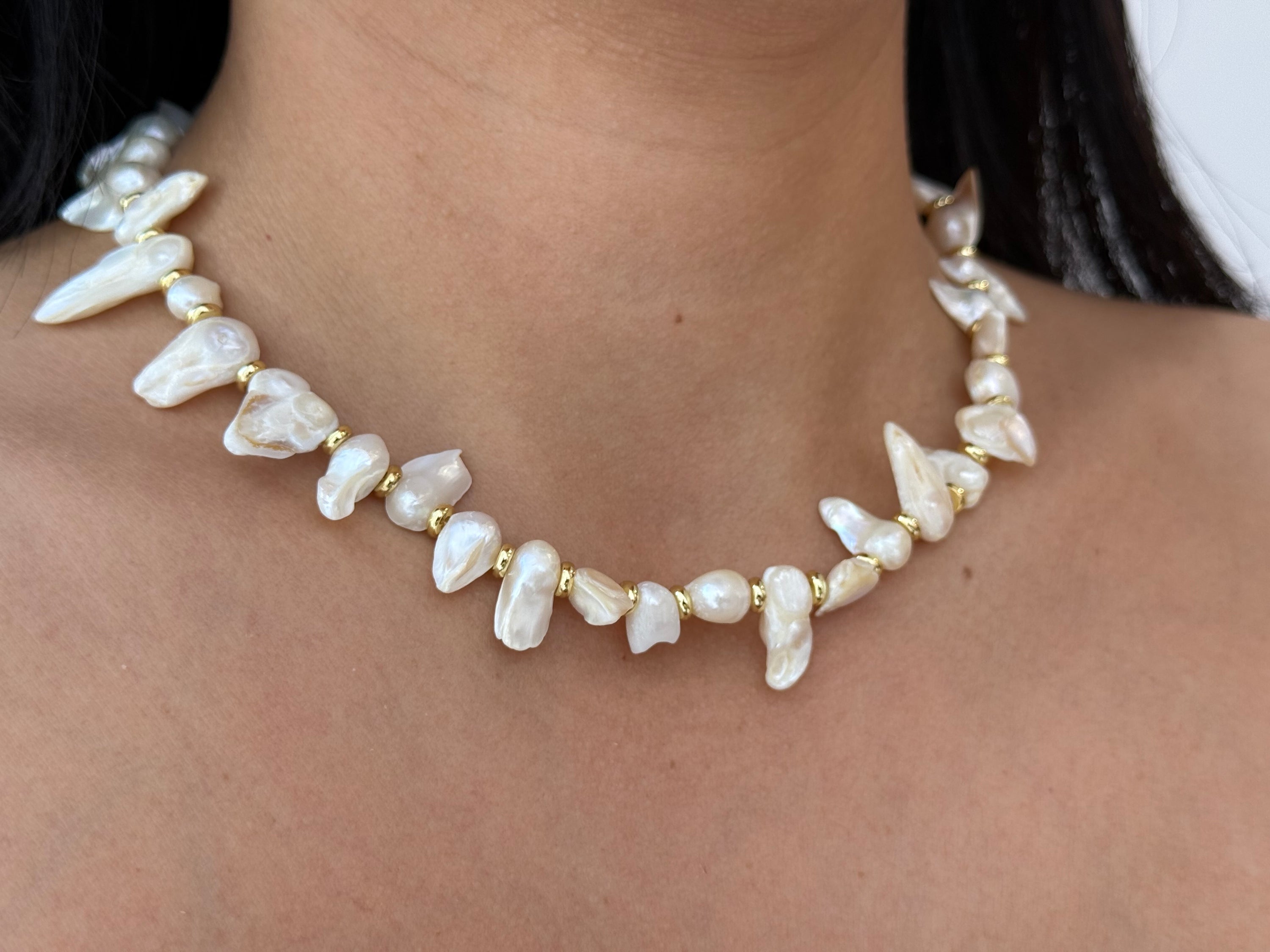 Chunky Plain Pearl Necklace