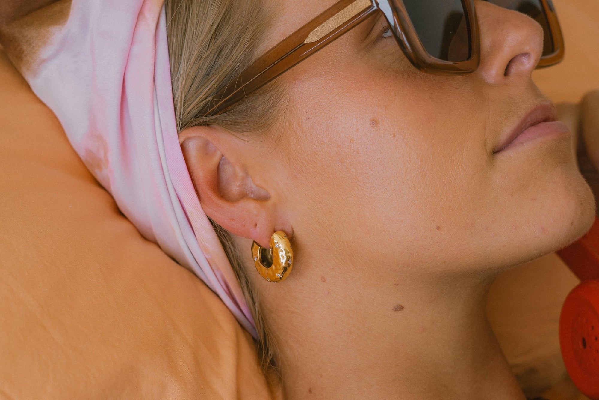 Ruby Hoop Earrings - LIGHT PINK